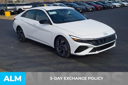 2025 Hyundai ELANTRA SEL Sport