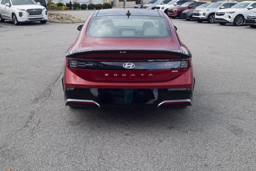 R2P 2027 Hyundai SONATA Hybrid SEL