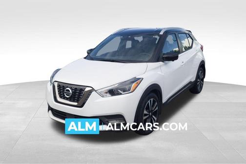 2020 Nissan Kicks SR