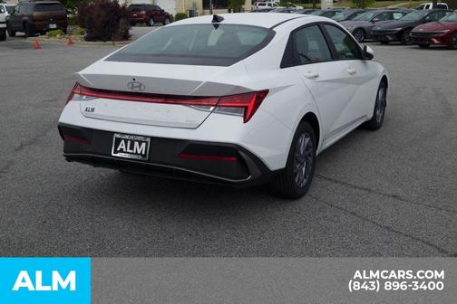 2024 Hyundai ELANTRA HEV Blue