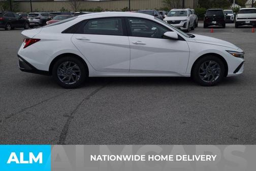 2024 Hyundai ELANTRA HEV Blue