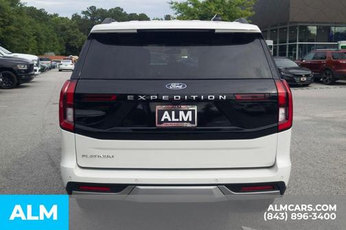 Star White 2025 Ford Expedition Platinum