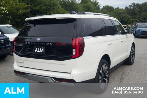 Star White 2025 Ford Expedition Platinum