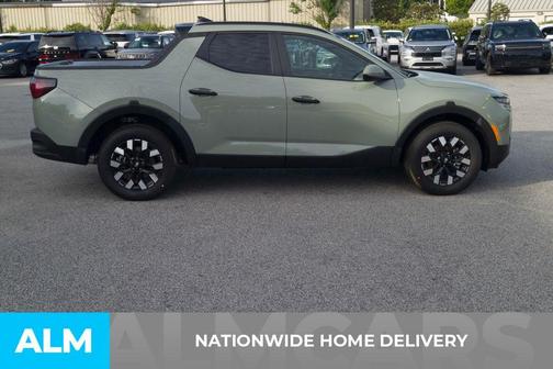 2025 Hyundai SANTA CRUZ SEL Activity