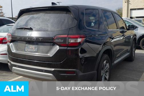 2023 Honda Pilot EX-L 8-Passenger