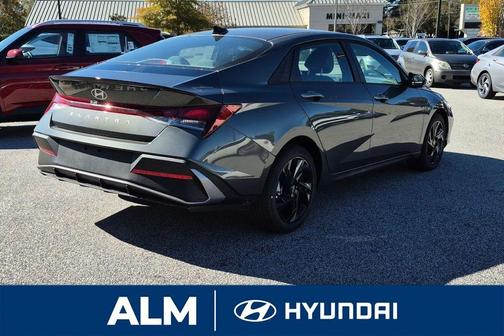Amazon Gray 2026 Hyundai ELANTRA SEL SPORT PREMIUM