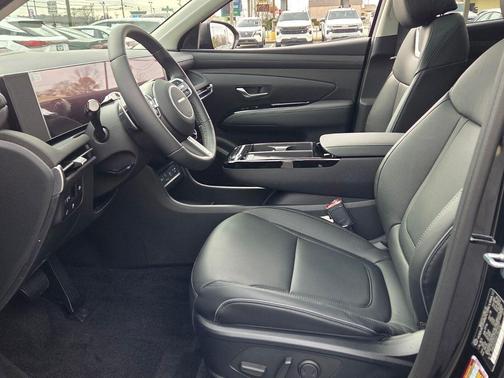 Phantom Black 2026 Hyundai TUCSON Limited