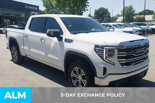 Summit White 2024 GMC Sierra 1500 SLT
