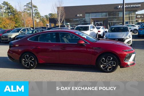 2024 Hyundai SONATA SEL