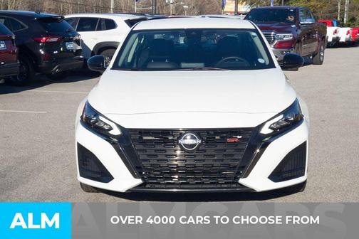 2025 Nissan Altima SR