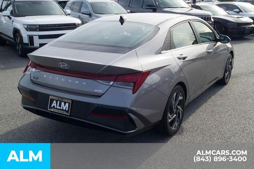 2024 Hyundai ELANTRA HEV Limited