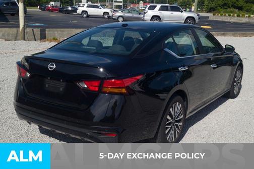 Black 2025 Nissan Altima SV