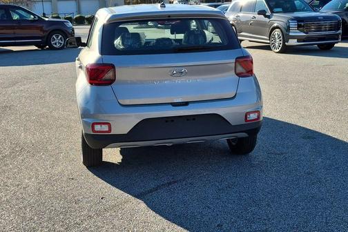 Shimmering Silver 2026 Hyundai VENUE SE