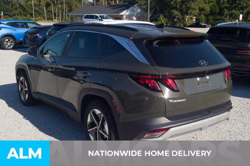 Green 2025 Hyundai TUCSON SEL