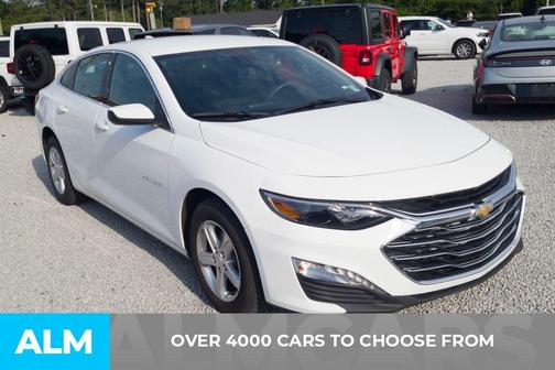 Summit White 2024 Chevrolet Malibu LT