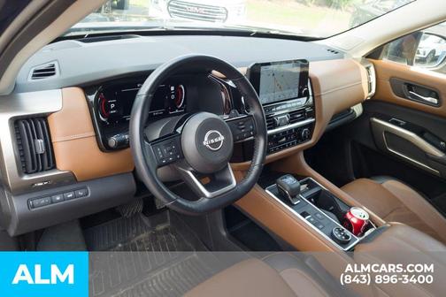2022 Nissan Pathfinder Platinum