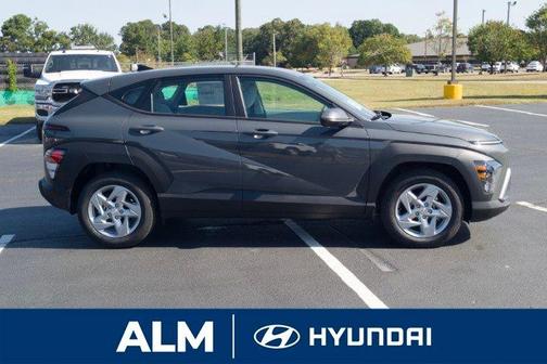 Gray Pearl 2026 Hyundai KONA SE