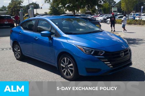Electric Blue Metallic 2024 Nissan Versa 1.6 SV
