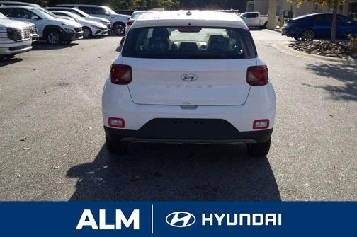 2026 Hyundai VENUE SE