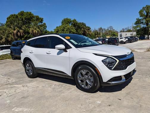 2024 Kia Sportage SX