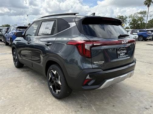 2025 Kia Seltos EX
