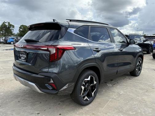 2025 Kia Seltos EX