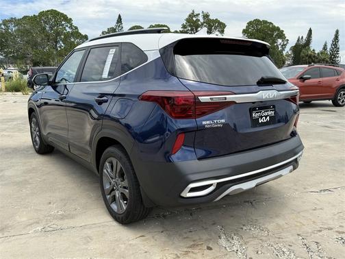 2023 Kia Seltos S
