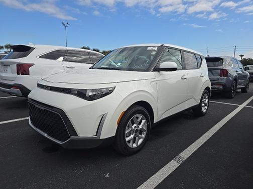 2025 Kia Soul LX
