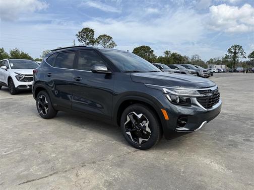 2025 Kia Seltos EX