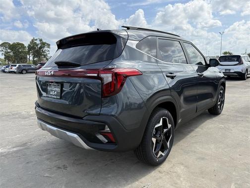 2025 Kia Seltos EX