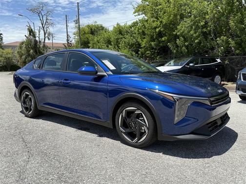 2025 Kia K4 EX