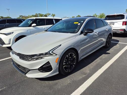 2022 Kia K5 GT-Line