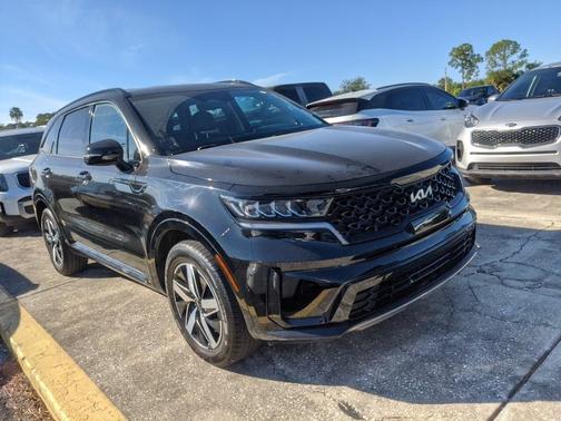 2023 Kia Sorento S