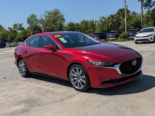 Soul Red Crystal Metallic 2019 Mazda Mazda3 FWD w/Select Package
