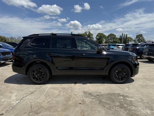 2025 Kia Telluride EX X-Pro