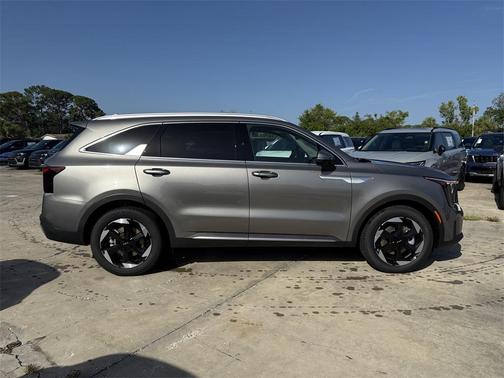 2025 Kia Sorento Hybrid EX