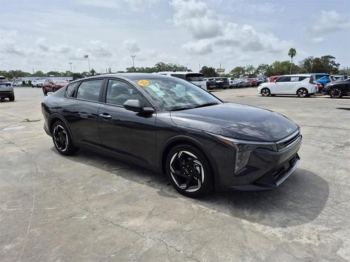 2025 Kia K4 EX