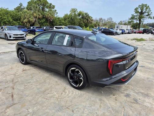 2025 Kia K4 EX