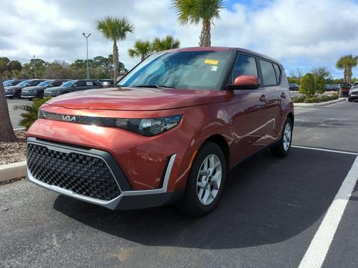 2024 Kia Soul LX
