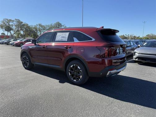 2025 Kia Sorento S