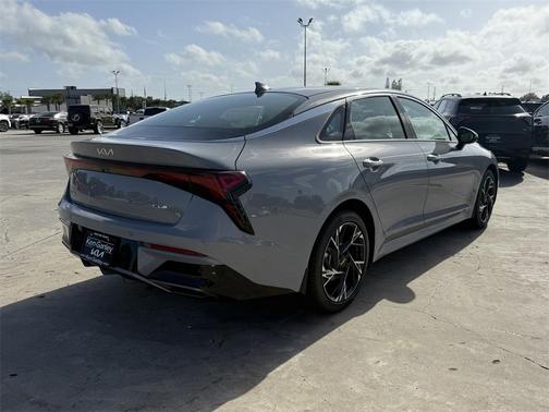 2026 Kia K5 GT-Line