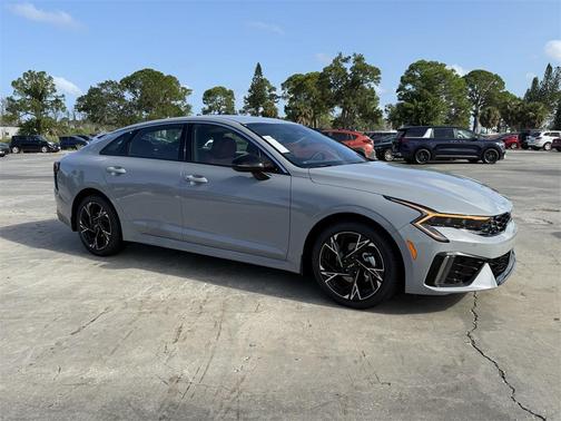 2026 Kia K5 GT-Line