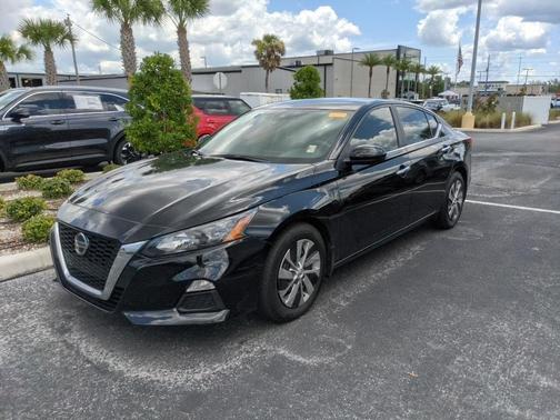 2022 Nissan Altima 2.5 S