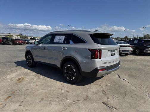 2025 Kia Sorento S