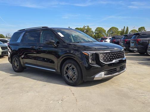 2026 Kia Carnival SX