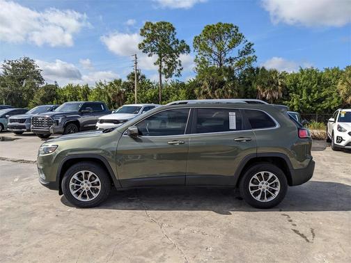 2019 Jeep Cherokee Latitude Plus