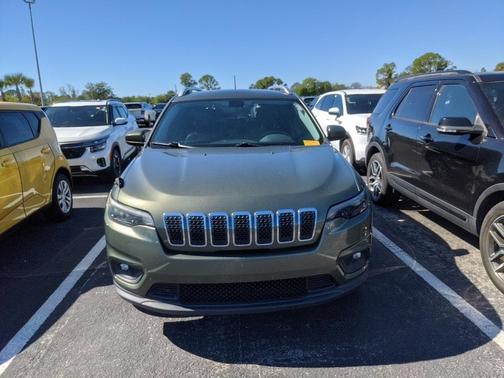 2019 Jeep Cherokee Latitude Plus