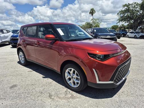 2025 Kia Soul LX