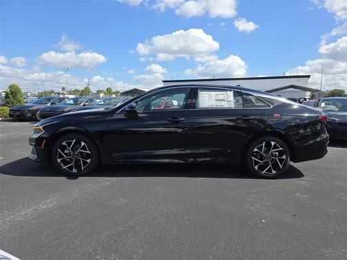 2026 Kia K5 EX