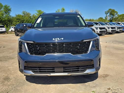 Midnight Black 2026 Kia Sorento S